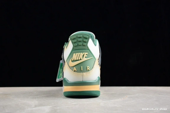 DC7770-106 Retro Jordan DC7770-106 4 0520